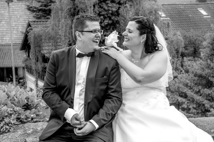 Als Hochzeitsfotograf Offenburg schafft Fotograf Trevla die Hochzeitsgeschichte mit unseren Bildern erz&auml;hlen und somit auch am Leben erhalten