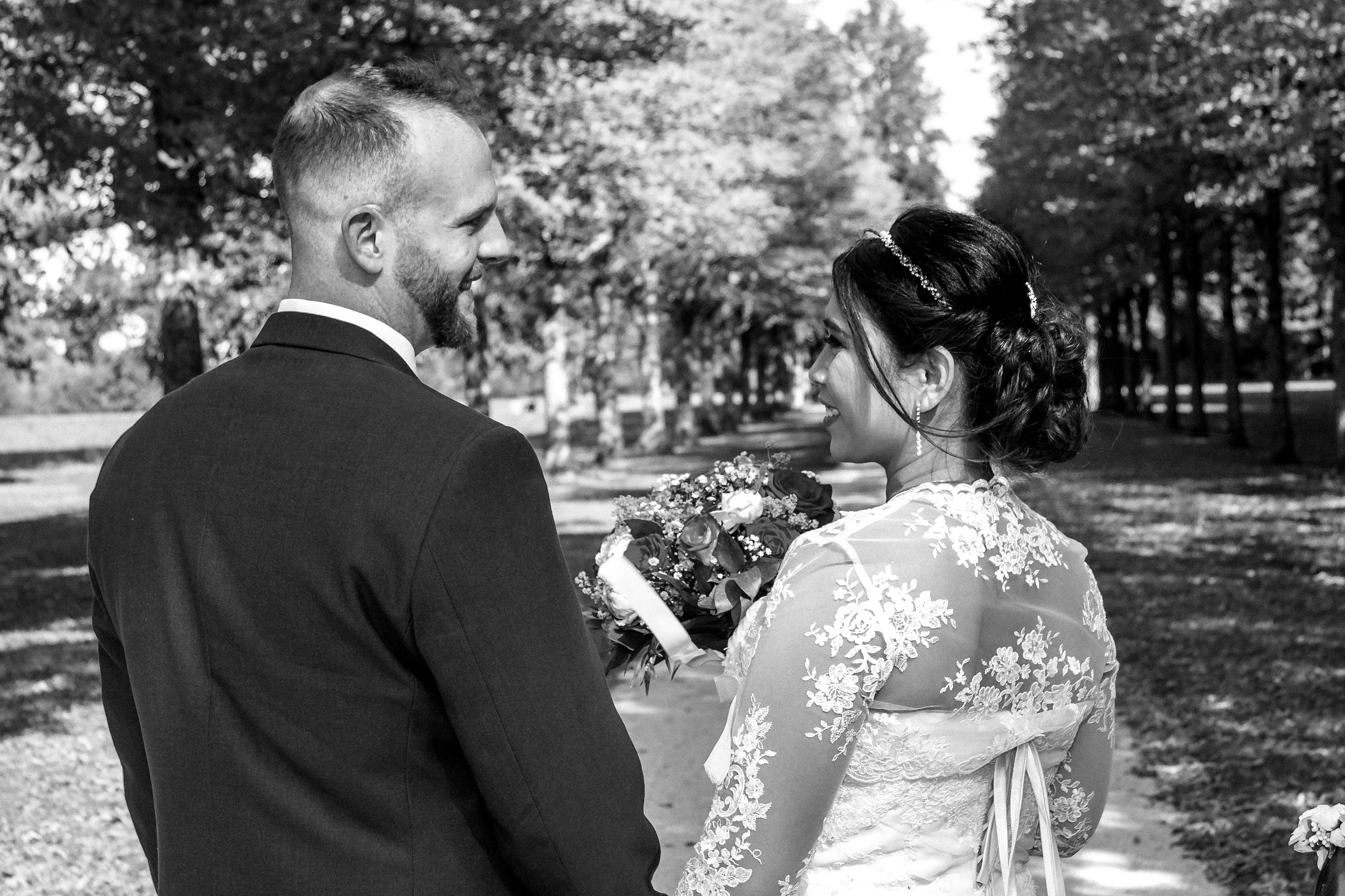Hochzeitsfotograf im Gro&szlig;raum Heidelberg. Ich schaffe als Fotograf Ihrer Hochzeit emotionale, preiswerte Fotografie, bereits ab 280 &euro;